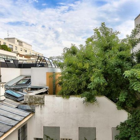Super Studio In The 11Th District Daire Paris Dış mekan fotoğraf
