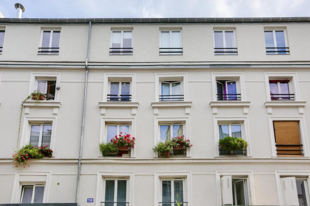 Super Studio In The 11Th District Daire Paris Dış mekan fotoğraf