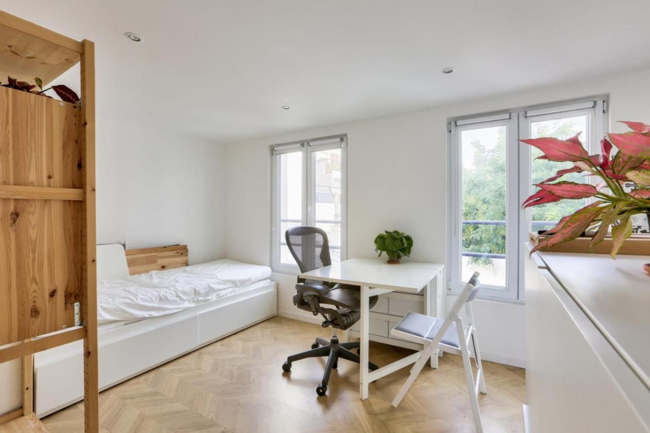 Super Studio In The 11Th District Daire Paris Dış mekan fotoğraf